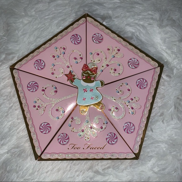too faced NIB christmas star face palette - Picture 3 of 5